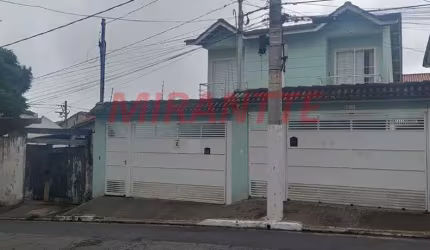 Sobrado de 125m² com 3 quartos em Jardim Tremembé