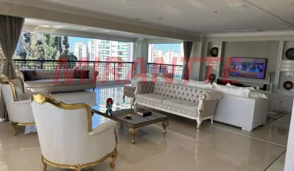 Apartamento de 264m² com 3 quartos em Santa Terezinha