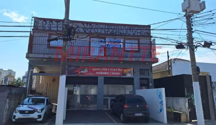 Sobrado de 381m² com 3 quartos em Chora Menino