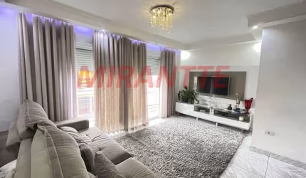 Sobrado de 223m² com 4 quartos em Casa Verde