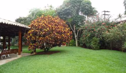 Casa terrea de 2770m² com 4 quartos em Lapa De Baixo