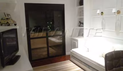 Apartamento de 320m² com 4 quartos em Aclimação