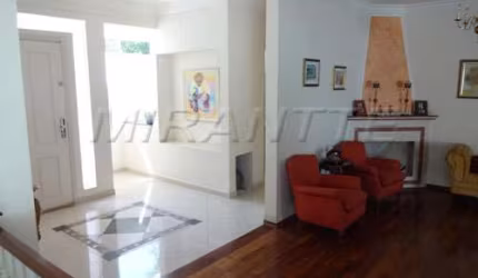 Sobrado com 3 quartos em Vila Madalena
