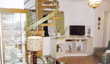 Apartamento de 210m² com 4 quartos em Vila Carrao