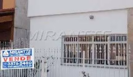 Sobrado com 2 quartos em Jardim Amalia