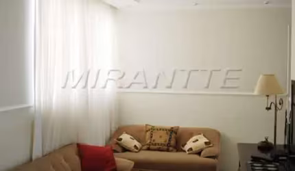 Apartamento de 48m² com 2 quartos em Vila Amalia