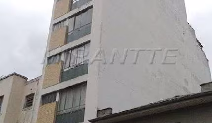 Comercial de 1200m² em Bela Vista