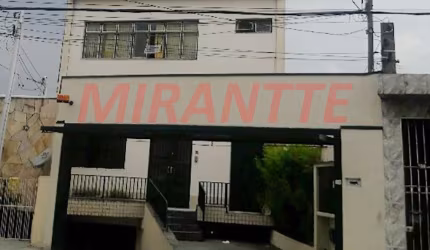 Comercial de 900m² em Vila Nova Cachoeirinha