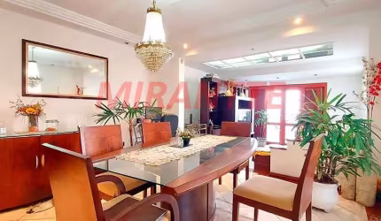 Sobrado de 207m² com 3 quartos em Parada Inglesa