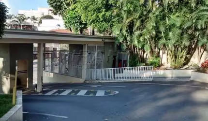 Apartamento de 48m² com 2 quartos em Jardim Do Tiro