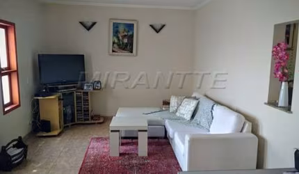 Sobrado de 320m² com 4 quartos em Vila Albertina