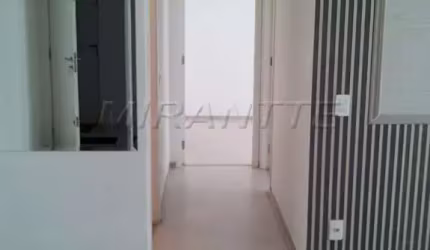 Apartamento de 55m² com 2 quartos em Pari