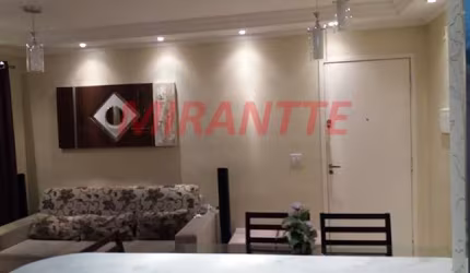 Apartamento de 52m² com 2 quartos em Limão
