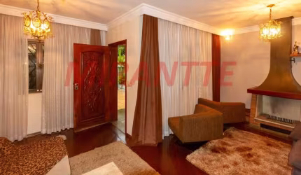 Sobrado de 400m² com 4 quartos em Jardim Paraiso