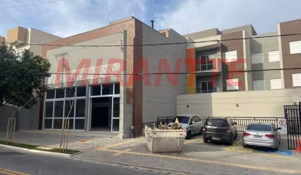 Comercial de 300m² em Tremembe