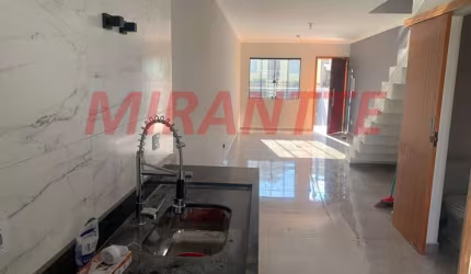 Sobrado de 133m² com 2 quartos em Vila Prado