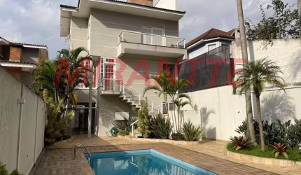 Sobrado de 550m² com 5 quartos em Jardim Leonor Mendes De Barros