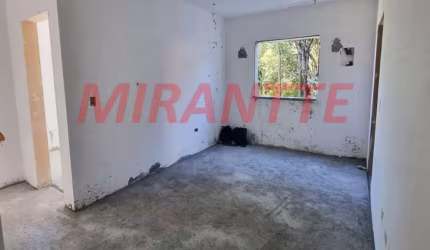 Apartamento de 37m² com 2 quartos em Tucuruvi