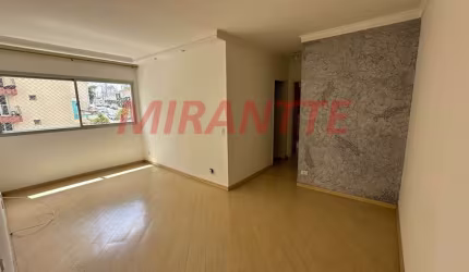 Apartamento de 57m² com 2 quartos em Santa Terezinha