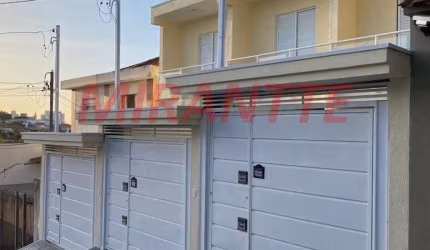 Sobrado de 110m² com 3 quartos em Vila Marari