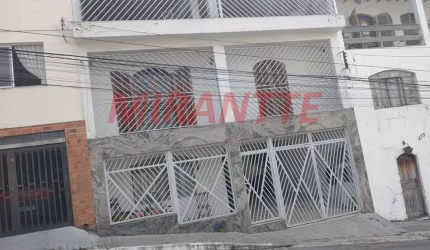 Sobrado de 226m² com 3 quartos em Parada Inglesa