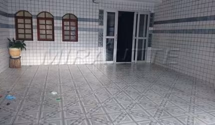 Casa terrea de 180m² com 2 quartos em Lauzane Paulista