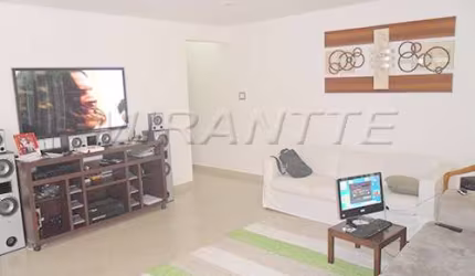 Sobrado de 250m² com 2 quartos em Vila Irmaos Arnoni