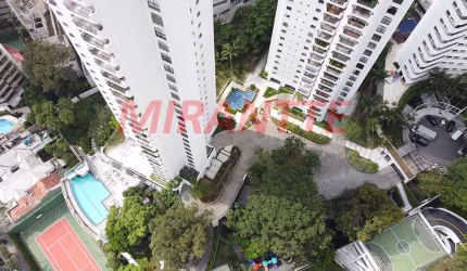Apartamento de 362m² com 4 quartos em Higienópolis