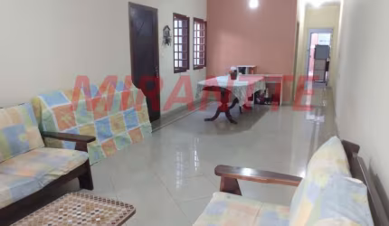 Sobrado de 160m² com 3 quartos em Vila Irmaos Arnoni