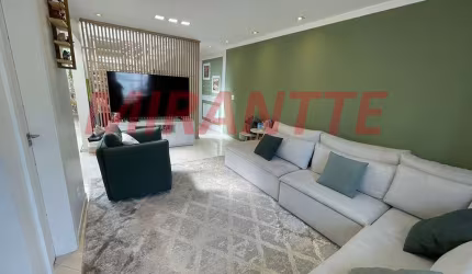 Sobrado de 208m² com 3 quartos em Parada Inglesa