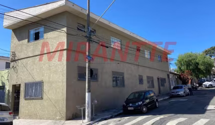 Sobrado de 240m² com 8 quartos em Parque Peruche
