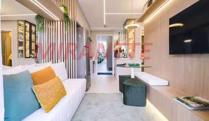 Apartamento de 59m² com 2 quartos em Vila Firmiano Pinto