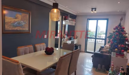 Apartamento de 68m² com 2 quartos em Água Fria