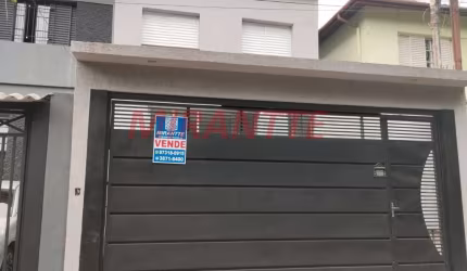 Sobrado de 110m² com 3 quartos em Conjunto Residencial Santa Terezinha