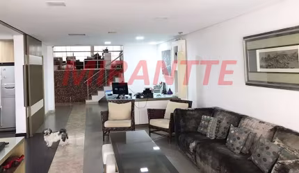 Sobrado de 300m² com 3 quartos em Jardim França