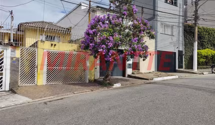 Sobrado de 143m² com 4 quartos em Vila Romero
