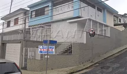 Sobrado de 260m² com 3 quartos em Santana