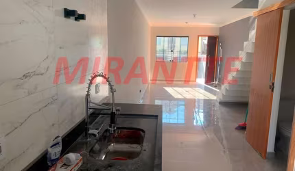 Sobrado de 133m² com 2 quartos em Vila Prado
