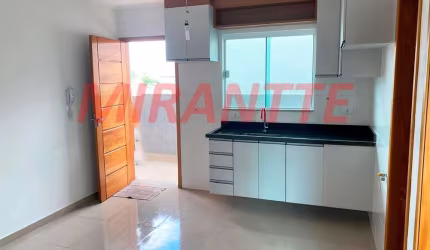 Apartamento de 45m² com 2 quartos em Vila Nivi