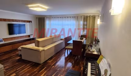 Sobrado de 274m² com 4 quartos em Parada Inglesa