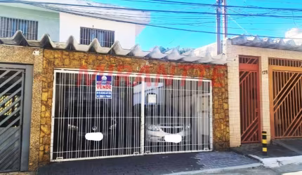 Sobrado de 181m² com 3 quartos em Chora Menino