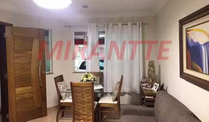 Sobrado de 127m² com 3 quartos em Água Fria