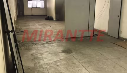 Comercial de 600m² em Brás