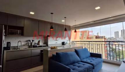 Apartamento de 54m² com 2 quartos em Vila Nair