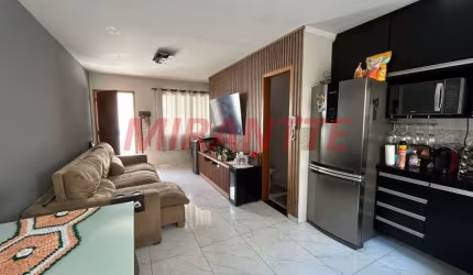 Cond. fechado de 100m² com 2 quartos em Casa Verde Média