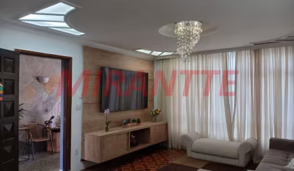 Sobrado de 192m² com 3 quartos em Casa Verde