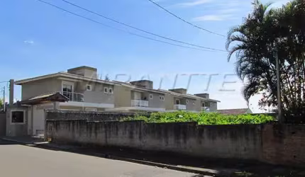 Terreno de 1002m² em Jardim Estância Brasil