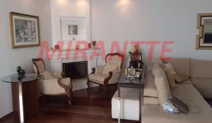 Sobrado de 222m² com 3 quartos em Vila Rosália