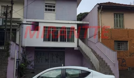 Sobrado de 223m² com 3 quartos em Água Fria