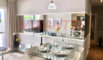 Apartamento de 77m² com 2 quartos em Vila Augusta